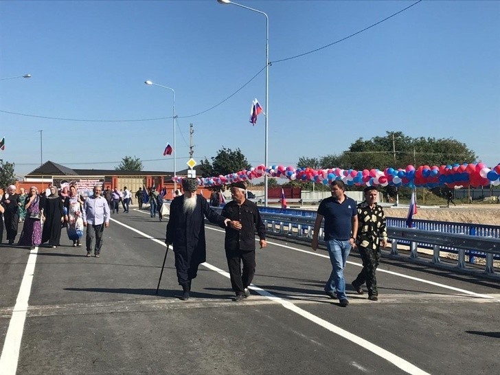 Новый мост через реку Нетхой открыли в Чечне